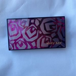 New Perfect palette Mary Kay for cosmetics